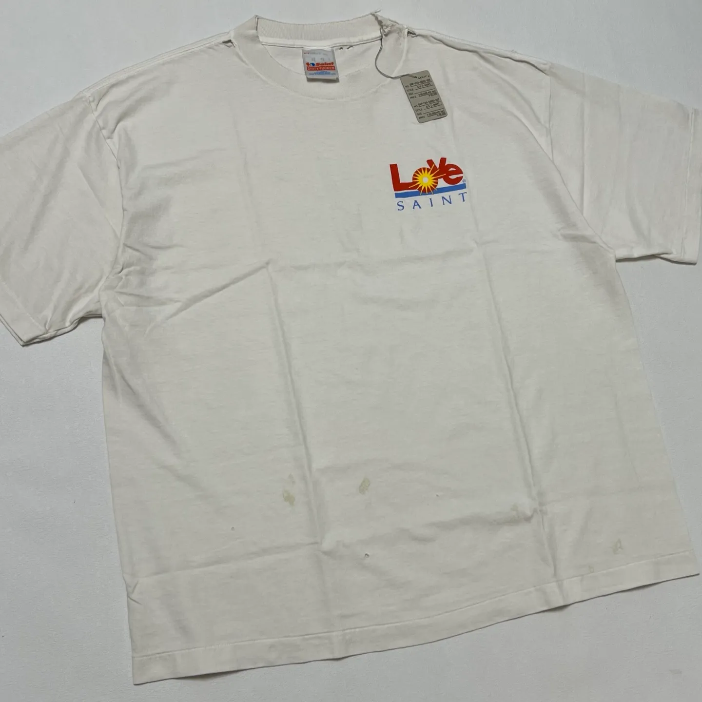 SAINT Mxxxxxx 25SS LOVE_SS TEE/WHT LOVE little sun destroyed washed distressed short sleeves off-white S-XL rainbow OE yarn original version consistent tube woven side seam fabric re-washed distressed craftsmanship of cut and damaged holes hand-made graffiti splashed ink original consistent main mark/wash mark/little angel anti-counterfeiting mark